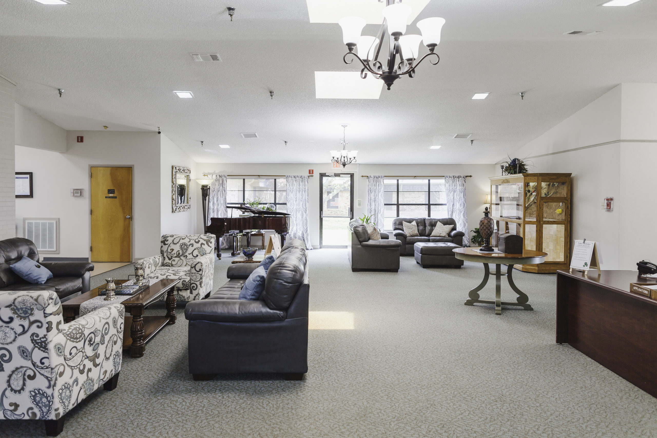 Longmeadow Healthcare Center